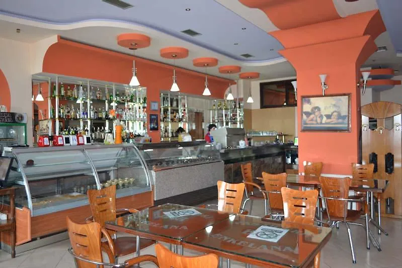 Hotel Enkelana Pogradec Albania