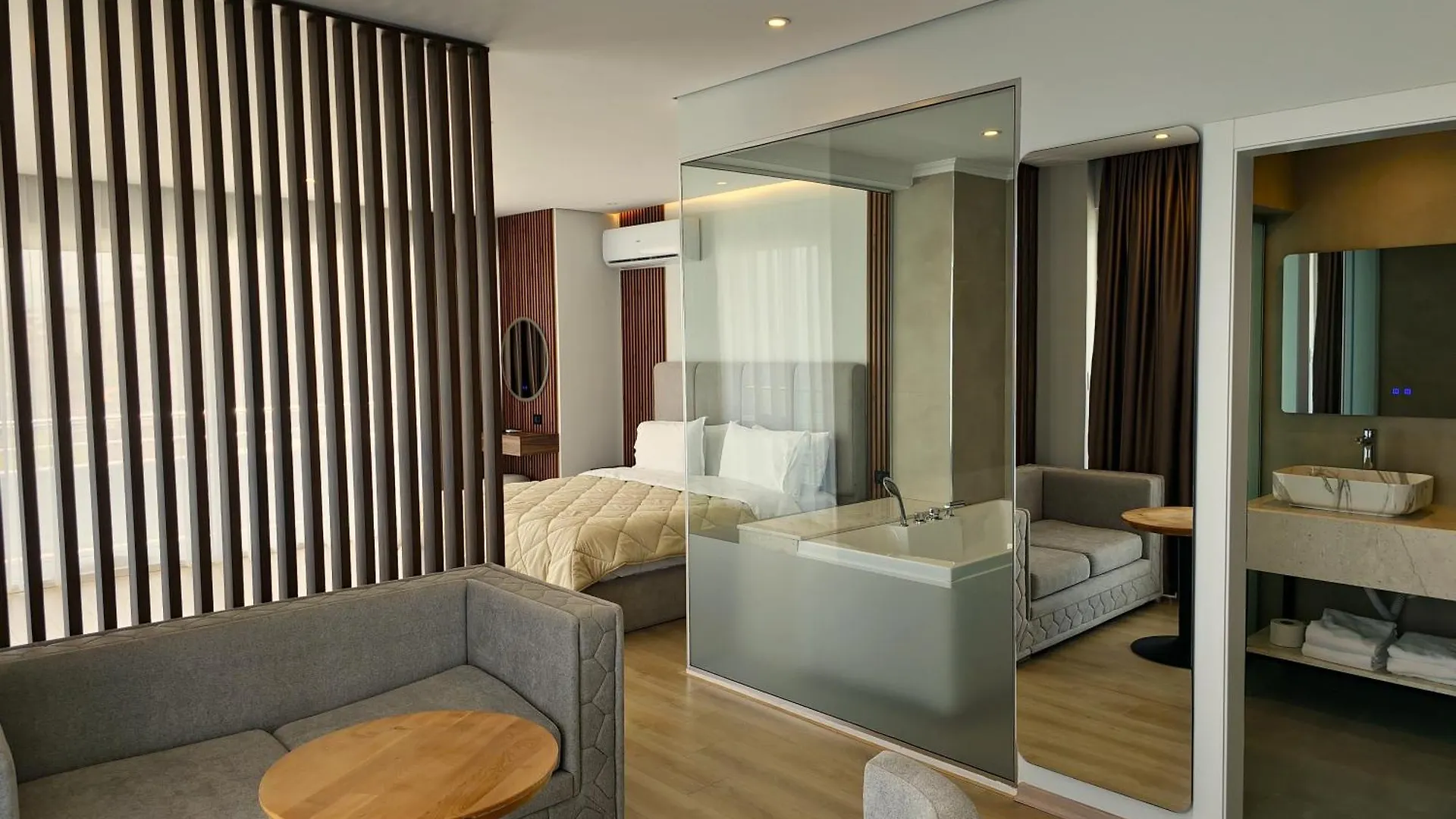 Hotel Enkelana Pogradec
