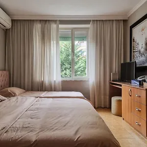 Appartamento Center Cozy Tirana