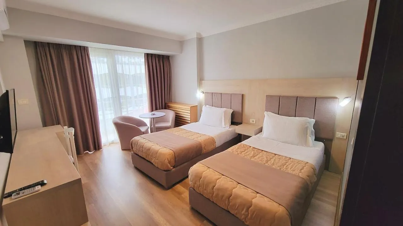 Hotel Enkelana Pogradec