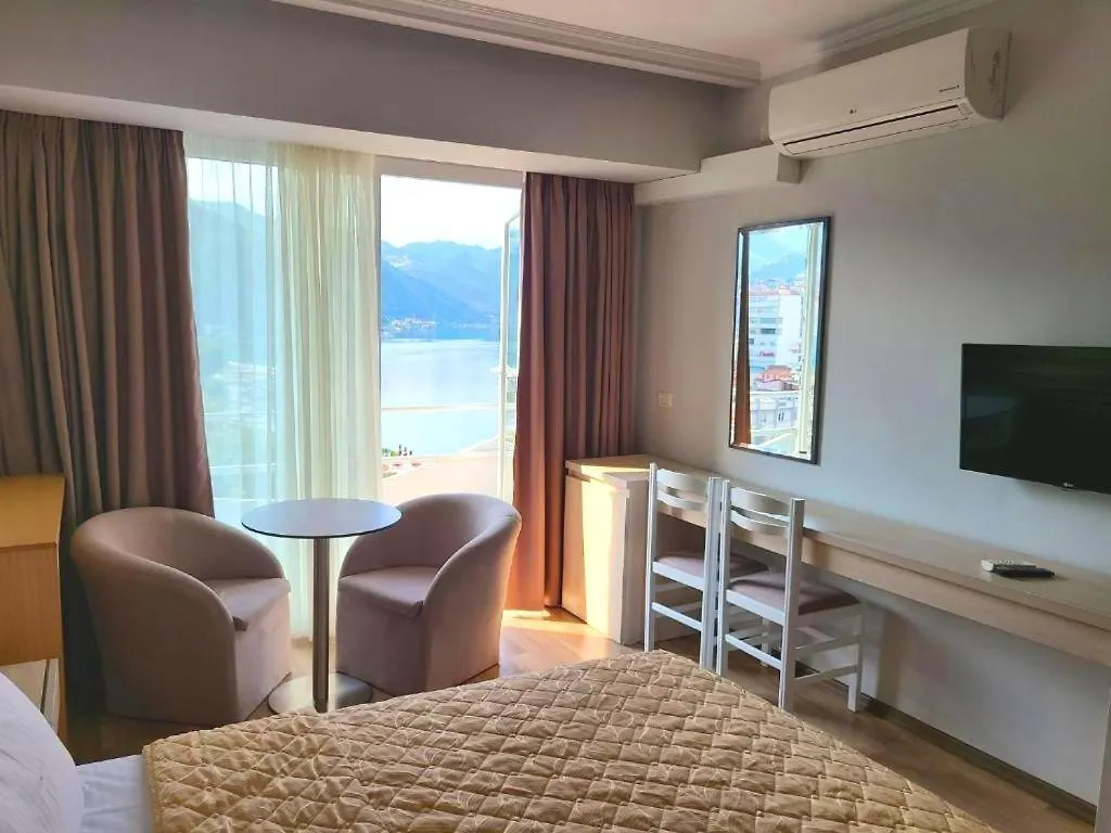 Hotel Enkelana Pogradec