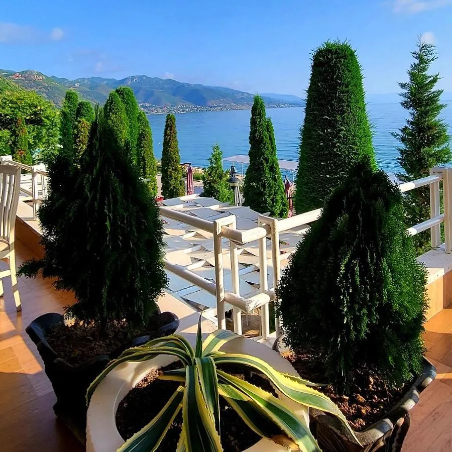 Hotel Enkelana Pogradec Albania