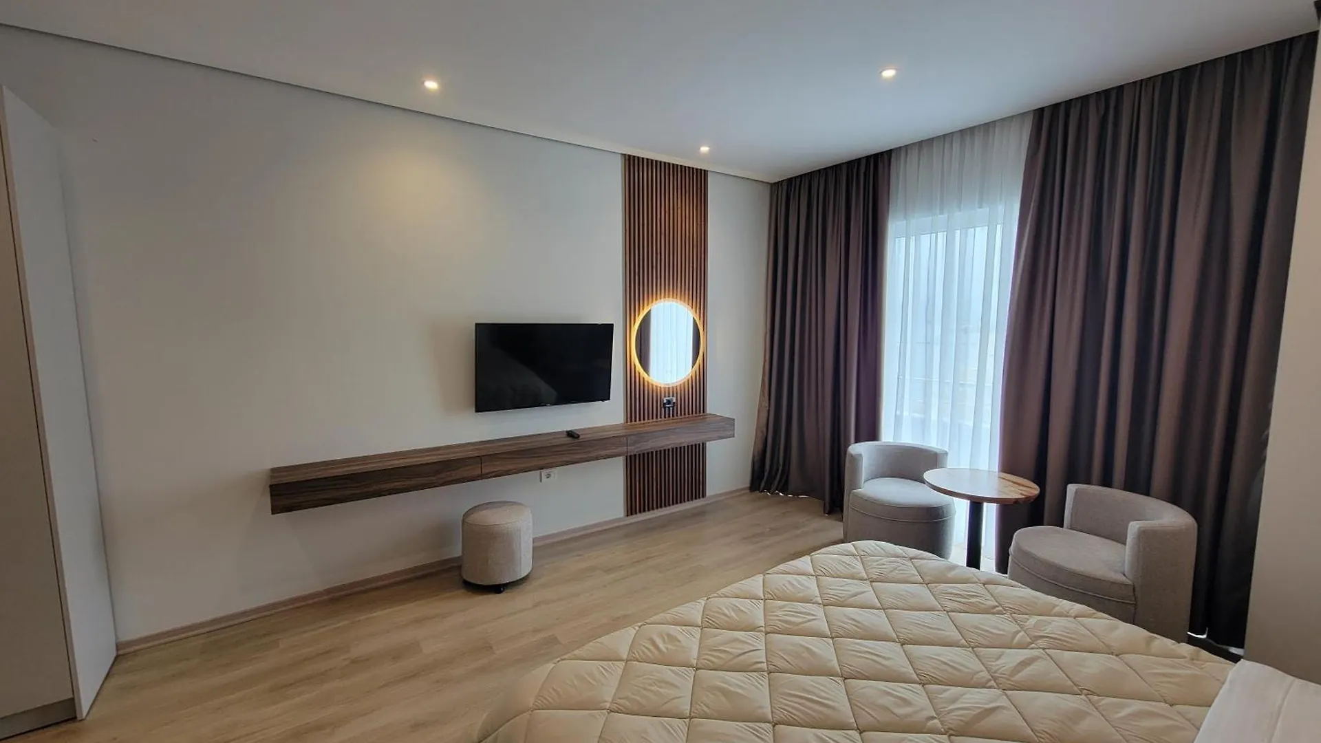 Hotel Enkelana Pogradec