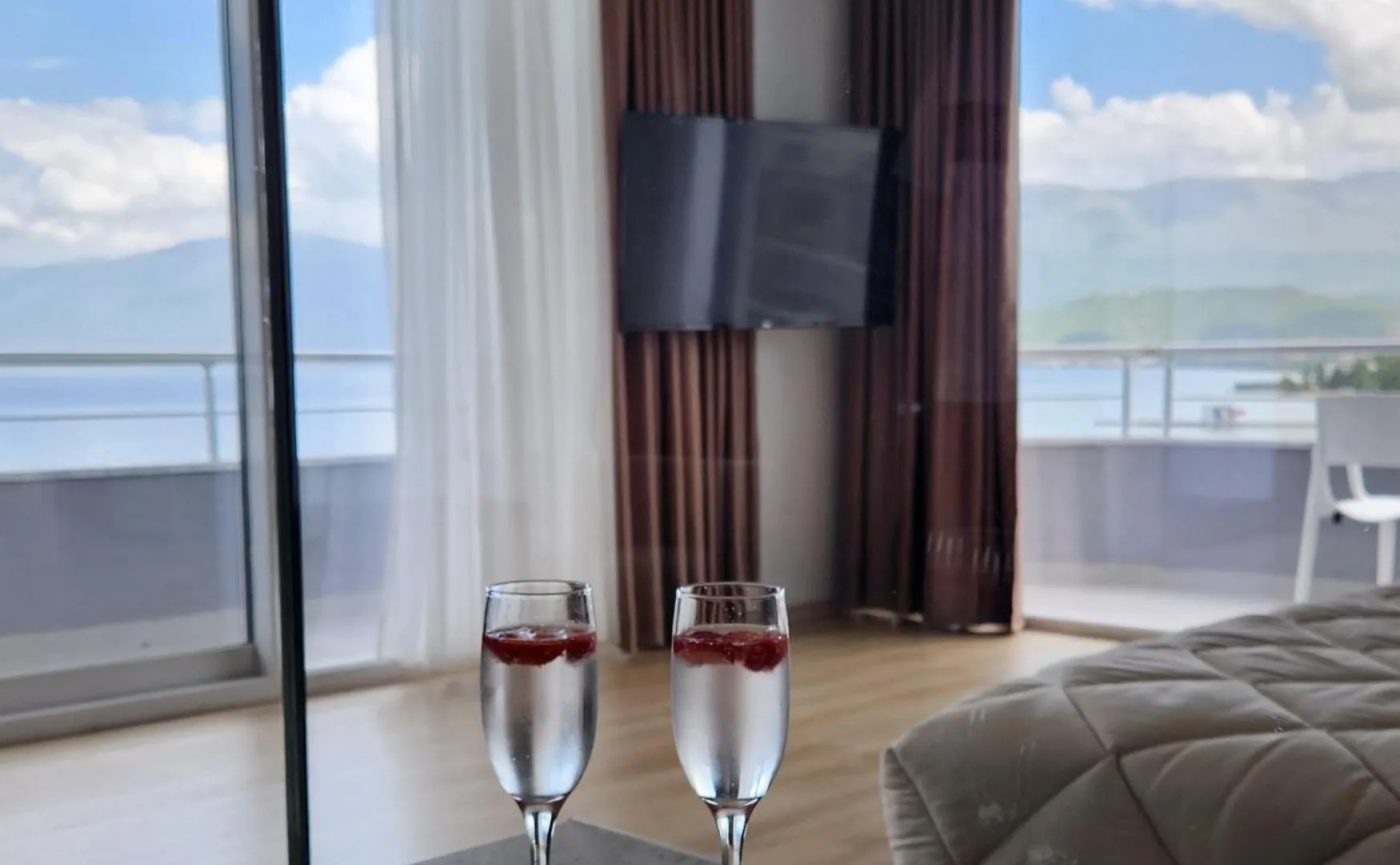 Hotel Enkelana Pogradec