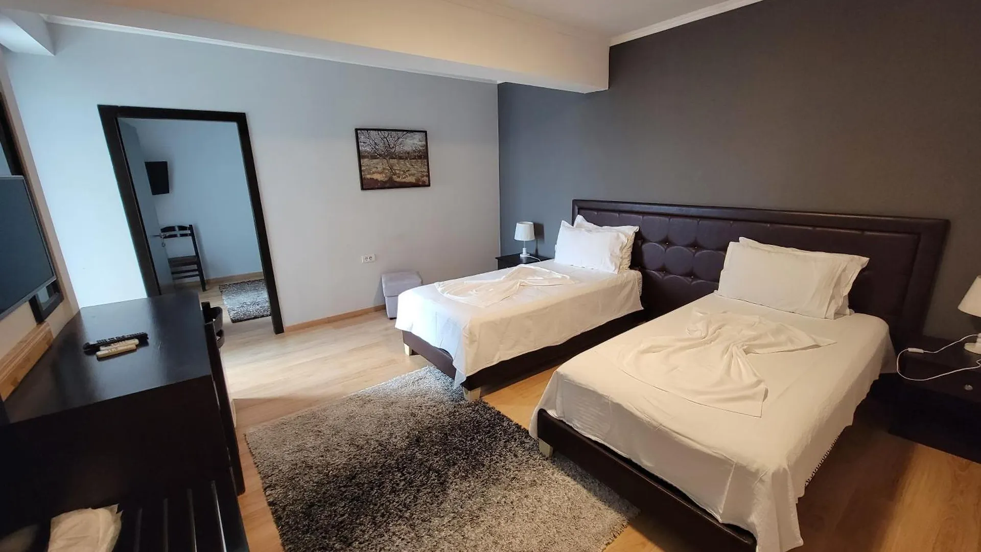 ****  Hotel Enkelana Pogradec Albania